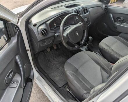 Білий Рено Логан, об'ємом двигуна 1.5 л та пробігом 280 тис. км за 5510 $, фото 9 на Automoto.ua