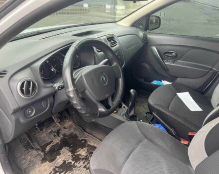 Белый Рено Логан, объемом двигателя 1.2 л и пробегом 185 тыс. км за 6600 $, фото 1 на Automoto.ua