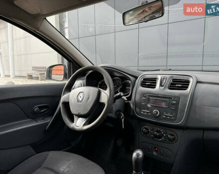 Рено Логан 2016 в Киеве на Automoto.ua Белый Рено Логан, объемом двигателя 1.2 л и пробегом 170 тыс. км за 3600 $, фото 12 на Automoto.ua