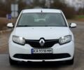 Білий Рено Логан, об'ємом двигуна 1.1 л та пробігом 305 тис. км за 3450 $, фото 4 на Automoto.ua