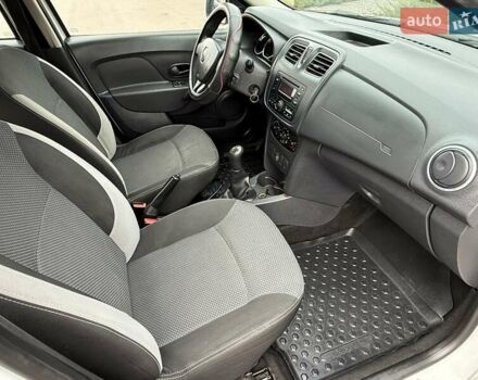 Белый Рено Логан, объемом двигателя 1.15 л и пробегом 148 тыс. км за 4800 $, фото 44 на Automoto.ua