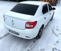 Белый Рено Логан, объемом двигателя 1.2 л и пробегом 20300 тыс. км за 4800 $, фото 4 на Automoto.ua
