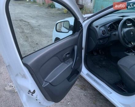 Білий Рено Логан, об'ємом двигуна 1.15 л та пробігом 178 тис. км за 4550 $, фото 11 на Automoto.ua