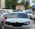 Білий Рено Логан, об'ємом двигуна 1.1 л та пробігом 200 тис. км за 3300 $, фото 4 на Automoto.ua