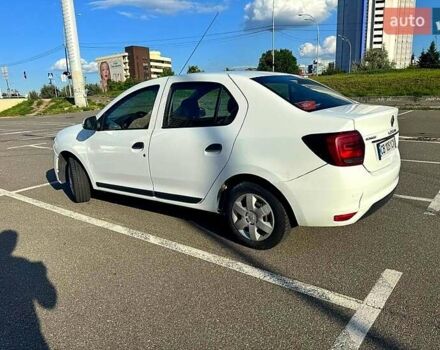 Белый Рено Логан, объемом двигателя 1.1 л и пробегом 198 тыс. км за 4400 $, фото 5 на Automoto.ua