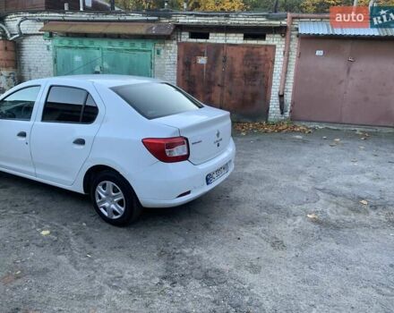 Рено Логан 2016 в Львове на Automoto.ua Белый Рено Логан, объемом двигателя 1.15 л и пробегом 178 тыс. км за 4650 $, фото 5 на Automoto.ua