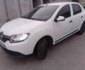 Белый Рено Логан, объемом двигателя 1.5 л и пробегом 270 тыс. км за 6700 $, фото 1 на Automoto.ua