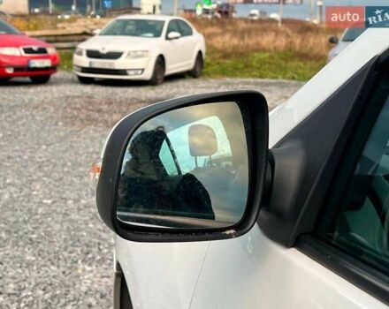 Белый Рено Логан, объемом двигателя 1.2 л и пробегом 170 тыс. км за 5890 $, фото 13 на Automoto.ua