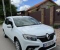 Белый Рено Логан, объемом двигателя 0.9 л и пробегом 100 тыс. км за 6700 $, фото 1 на Automoto.ua