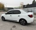 Белый Рено Логан, объемом двигателя 1.1 л и пробегом 189 тыс. км за 5000 $, фото 8 на Automoto.ua