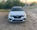 Білий Рено Логан, об'ємом двигуна 1.2 л та пробігом 181 тис. км за 5039 $, фото 7 на Automoto.ua
