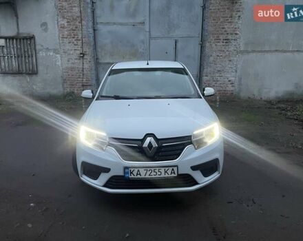 Білий Рено Логан, об'ємом двигуна 1.15 л та пробігом 219 тис. км за 4999 $, фото 1 на Automoto.ua