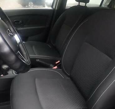 Білий Рено Логан, об'ємом двигуна 1.46 л та пробігом 138 тис. км за 6750 $, фото 5 на Automoto.ua