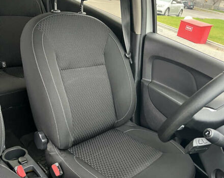 Белый Рено Логан, объемом двигателя 1.14 л и пробегом 140 тыс. км за 7950 $, фото 24 на Automoto.ua