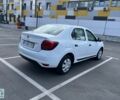 Білий Рено Логан, об'ємом двигуна 1.5 л та пробігом 190 тис. км за 5300 $, фото 4 на Automoto.ua