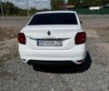 Білий Рено Логан, об'ємом двигуна 1.1 л та пробігом 300 тис. км за 4799 $, фото 4 на Automoto.ua
