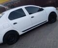 Білий Рено Логан, об'ємом двигуна 1.1 л та пробігом 250 тис. км за 5200 $, фото 1 на Automoto.ua