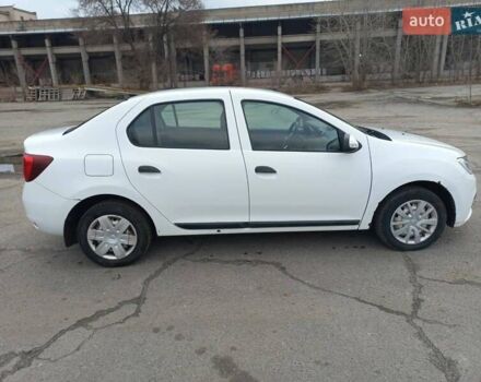 Білий Рено Логан, об'ємом двигуна 1.46 л та пробігом 100 тис. км за 6500 $, фото 1 на Automoto.ua