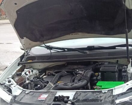 Білий Рено Логан, об'ємом двигуна 1.5 л та пробігом 270 тис. км за 6499 $, фото 6 на Automoto.ua