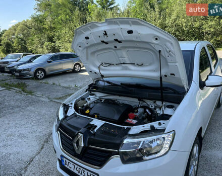 Білий Рено Логан, об'ємом двигуна 1.15 л та пробігом 91 тис. км за 5970 $, фото 21 на Automoto.ua