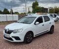 Білий Рено Логан, об'ємом двигуна 1.2 л та пробігом 333 тис. км за 4999 $, фото 1 на Automoto.ua