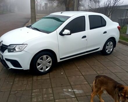 Белый Рено Логан, объемом двигателя 1.1 л и пробегом 0 тыс. км за 6000 $, фото 3 на Automoto.ua