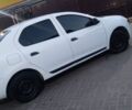 Білий Рено Логан, об'ємом двигуна 1.1 л та пробігом 250 тис. км за 5200 $, фото 1 на Automoto.ua