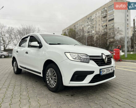 Белый Рено Логан, объемом двигателя 1.14 л и пробегом 140 тыс. км за 7950 $, фото 4 на Automoto.ua