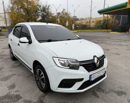Белый Рено Логан, объемом двигателя 1.1 л и пробегом 189 тыс. км за 5000 $, фото 2 на Automoto.ua