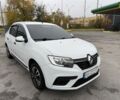 Белый Рено Логан, объемом двигателя 1.1 л и пробегом 189 тыс. км за 5000 $, фото 2 на Automoto.ua