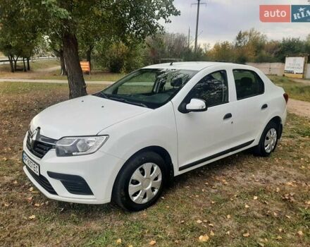 Білий Рено Логан, об'ємом двигуна 1.15 л та пробігом 160 тис. км за 5600 $, фото 8 на Automoto.ua
