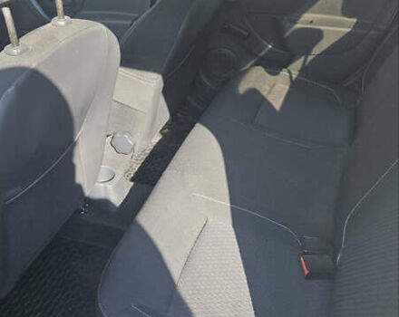Білий Рено Логан, об'ємом двигуна 1.5 л та пробігом 160 тис. км за 5700 $, фото 8 на Automoto.ua