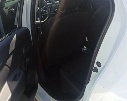 Белый Рено Логан, объемом двигателя 1.46 л и пробегом 287 тыс. км за 5500 $, фото 7 на Automoto.ua