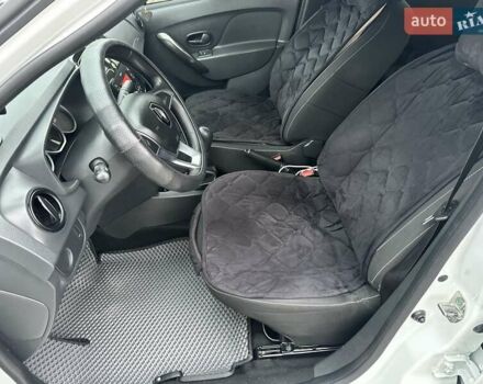 Білий Рено Логан, об'ємом двигуна 1.5 л та пробігом 127 тис. км за 7400 $, фото 41 на Automoto.ua