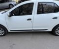 Белый Рено Логан, объемом двигателя 1.5 л и пробегом 280 тыс. км за 6300 $, фото 8 на Automoto.ua