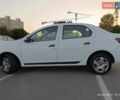 Белый Рено Логан, объемом двигателя 1.2 л и пробегом 152 тыс. км за 4999 $, фото 7 на Automoto.ua