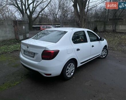 Білий Рено Логан, об'ємом двигуна 1.15 л та пробігом 219 тис. км за 4999 $, фото 5 на Automoto.ua