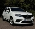 Белый Рено Логан, объемом двигателя 1.5 л и пробегом 157 тыс. км за 7035 $, фото 1 на Automoto.ua