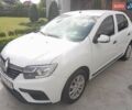 Белый Рено Логан, объемом двигателя 1.2 л и пробегом 195 тыс. км за 5299 $, фото 1 на Automoto.ua