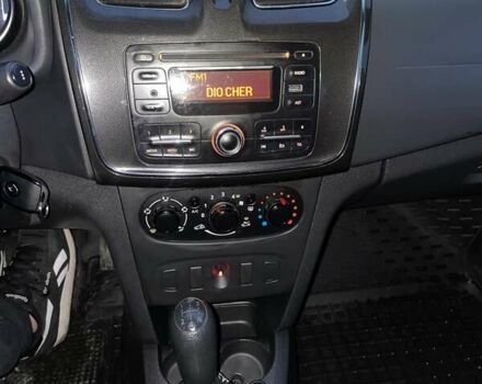 Білий Рено Логан, об'ємом двигуна 1.15 л та пробігом 219 тис. км за 4999 $, фото 14 на Automoto.ua