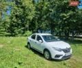 Білий Рено Логан, об'ємом двигуна 1.46 л та пробігом 186 тис. км за 5800 $, фото 11 на Automoto.ua
