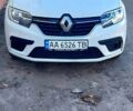 Білий Рено Логан, об'ємом двигуна 1.1 л та пробігом 326 тис. км за 5800 $, фото 1 на Automoto.ua
