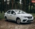 Білий Рено Логан, об'ємом двигуна 1.15 л та пробігом 370 тис. км за 5000 $, фото 1 на Automoto.ua