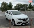 Белый Рено Логан, объемом двигателя 1.46 л и пробегом 280 тыс. км за 6500 $, фото 1 на Automoto.ua