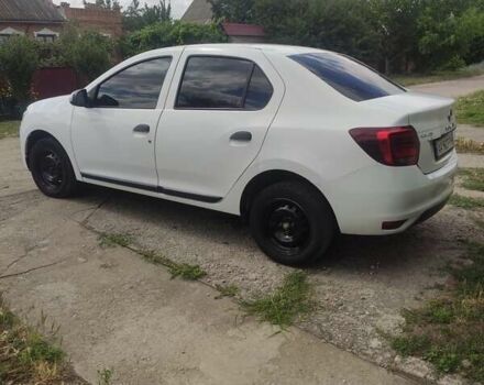 Белый Рено Логан, объемом двигателя 1.46 л и пробегом 177 тыс. км за 7000 $, фото 2 на Automoto.ua