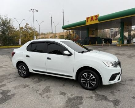 Белый Рено Логан, объемом двигателя 1.1 л и пробегом 189 тыс. км за 5000 $, фото 4 на Automoto.ua
