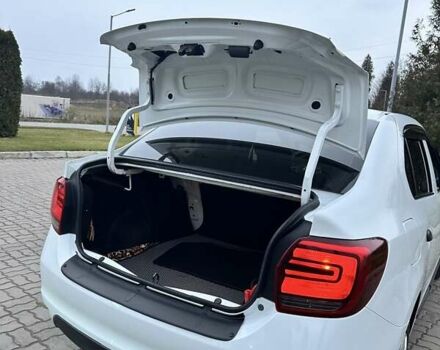 Білий Рено Логан, об'ємом двигуна 1.5 л та пробігом 127 тис. км за 7400 $, фото 10 на Automoto.ua