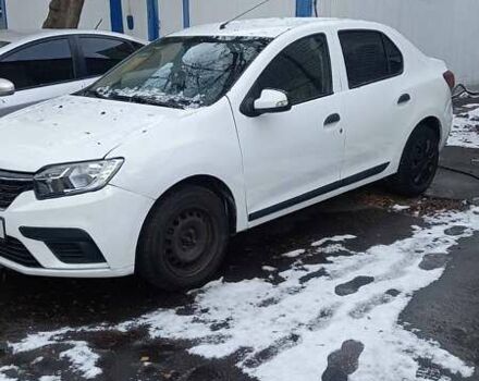 Білий Рено Логан, об'ємом двигуна 1.15 л та пробігом 300 тис. км за 3200 $, фото 3 на Automoto.ua