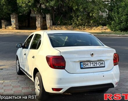 Белый Рено Логан, объемом двигателя 1.5 л и пробегом 290 тыс. км за 3399 $, фото 3 на Automoto.ua