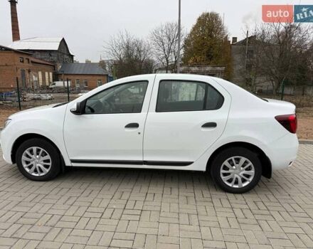 Білий Рено Логан, об'ємом двигуна 0.9 л та пробігом 67 тис. км за 7600 $, фото 3 на Automoto.ua